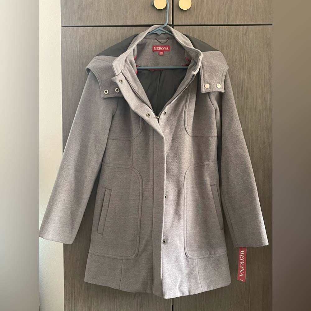 *NWT* Merona Women’s Coat with Hood (Gray)